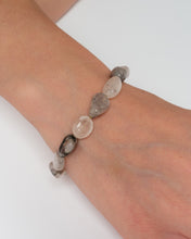 Lade das Bild in den Galerie-Viewer, Pebble Armband