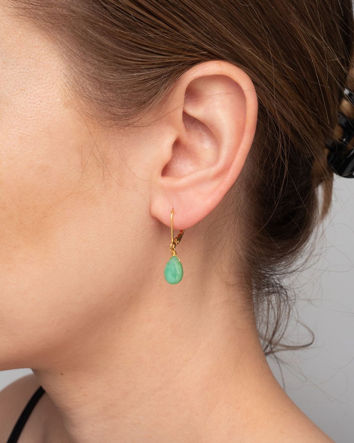 The Drop Ohrring – Chrysopras aus vergoldetem Sterling Silber mit Chrysopras, Ansicht 2