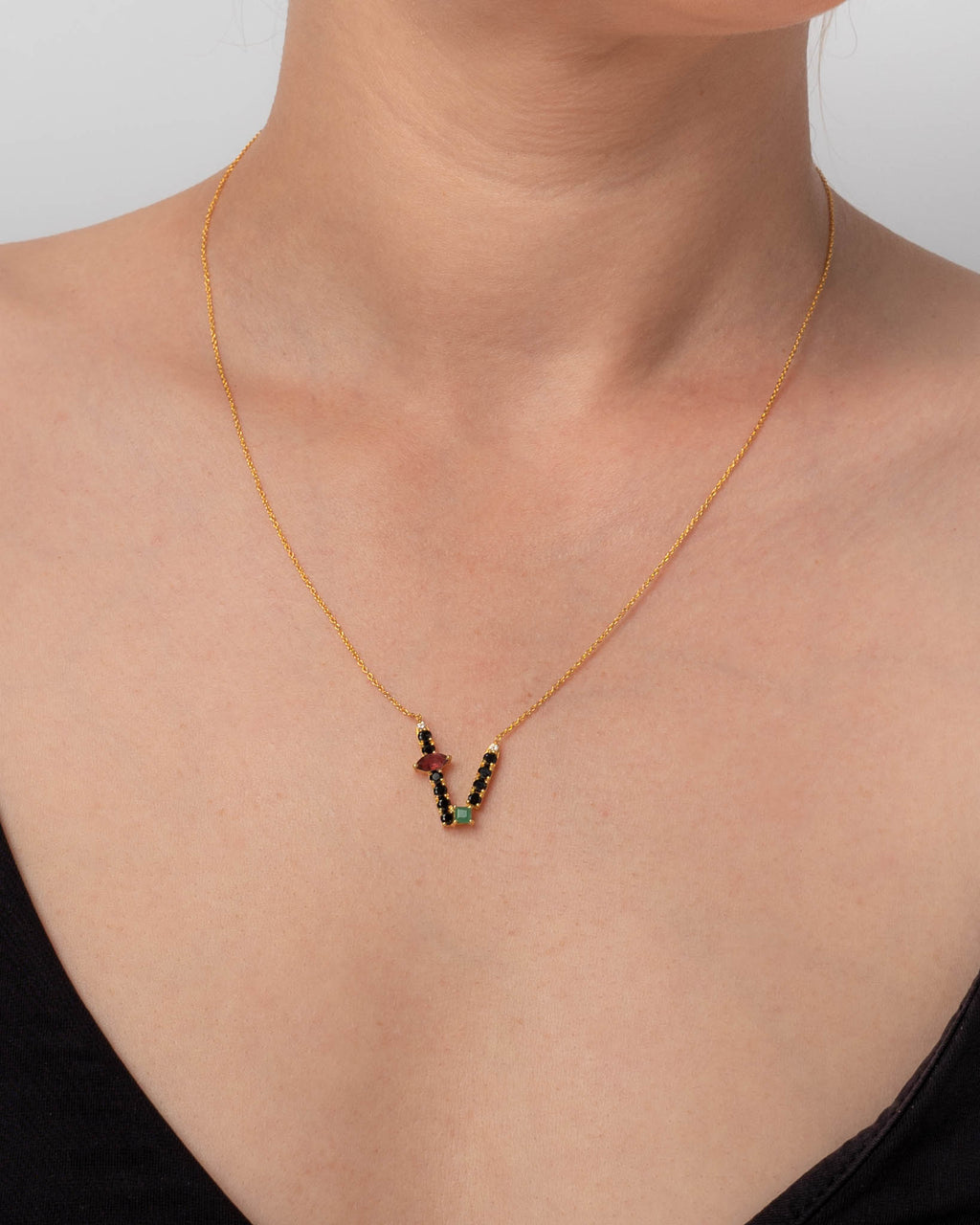 Cosmic Eve Kette – night sky aus vergoldetem Sterling Silber mit Smaragd, schwarzem Spinel, Turmalin, weißem Topas, Ansicht 2