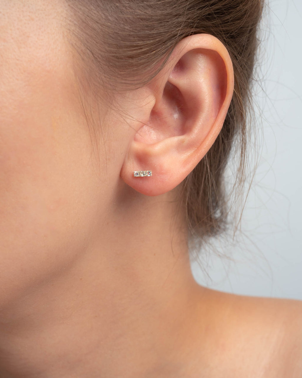 Sweet Lullaby Ohrring – playful white, Silber aus Sterling Silber mit Mondstein, Ansicht 2