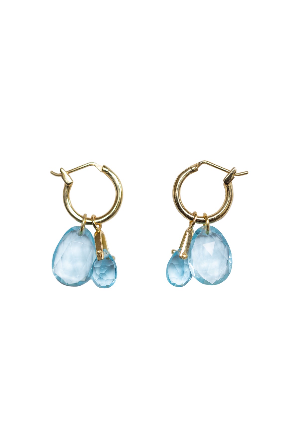 Cry me a river Ohrring – blauer Topas aus vergoldetem Sterling Silber mit blauem Topas