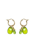 Cry me a river Ohrring – grüner Peridot aus vergoldetem Sterling Silber mit grünem Peridot
