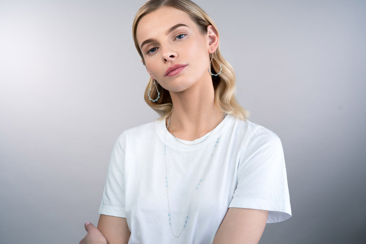 Petit Jardin Kette lang – blissful blue, Silber aus Sterling Silber mit blauem Chalcedon, Ansicht 2