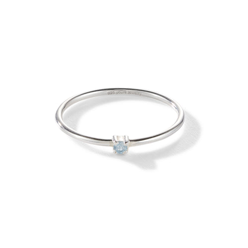 Birdie Ring – blissful blue, Silber aus Sterling Silber mit hellblauem Topas