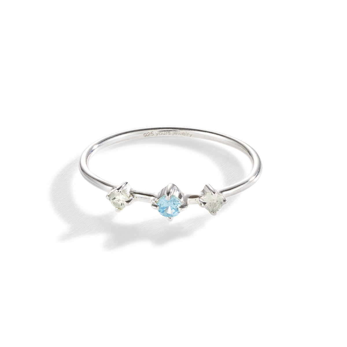 Broken Vintage Ring – milky skylight, Silber aus Sterling Silber mit Mondstein & hellblauem Topas