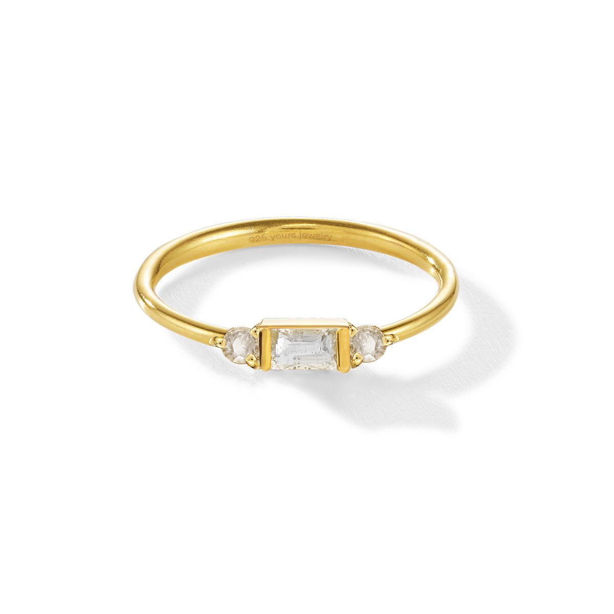 Morning Dew Ring – clear as day aus vergoldetem Sterling Silber mit weißem Topas